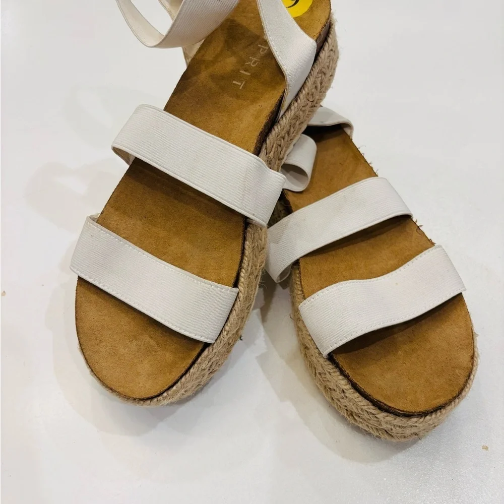 Esprit Women's Cream Espadrille Sandals with elastic ankle straps size 9